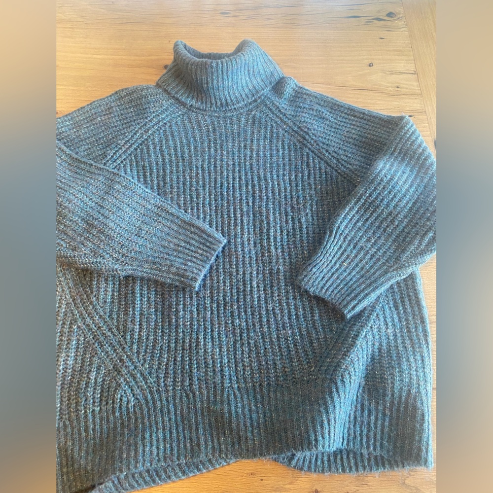 Old Navy Textured Knit Oversize Sweater L Women’s Preloved